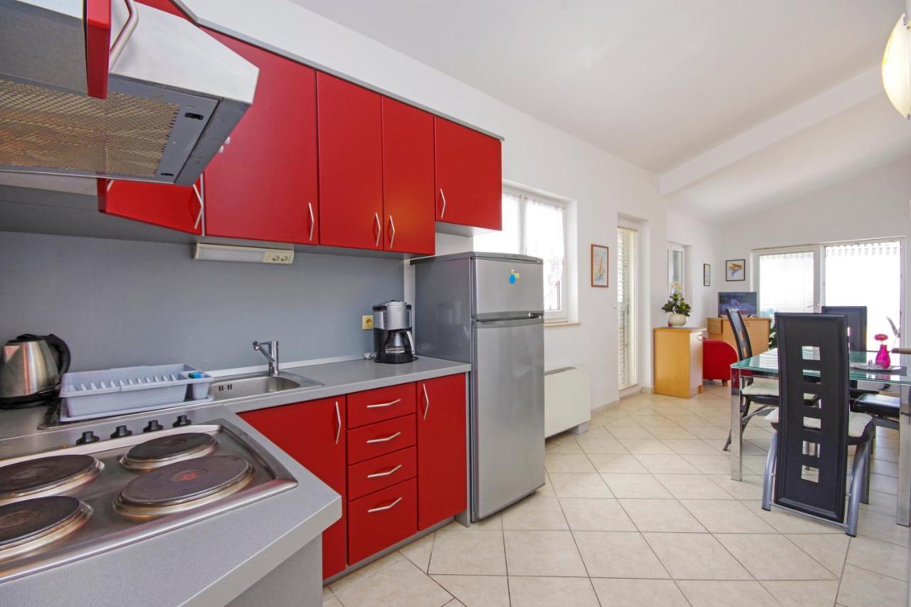 Matanovi Dvori Md Apartments Макарска Экстерьер фото